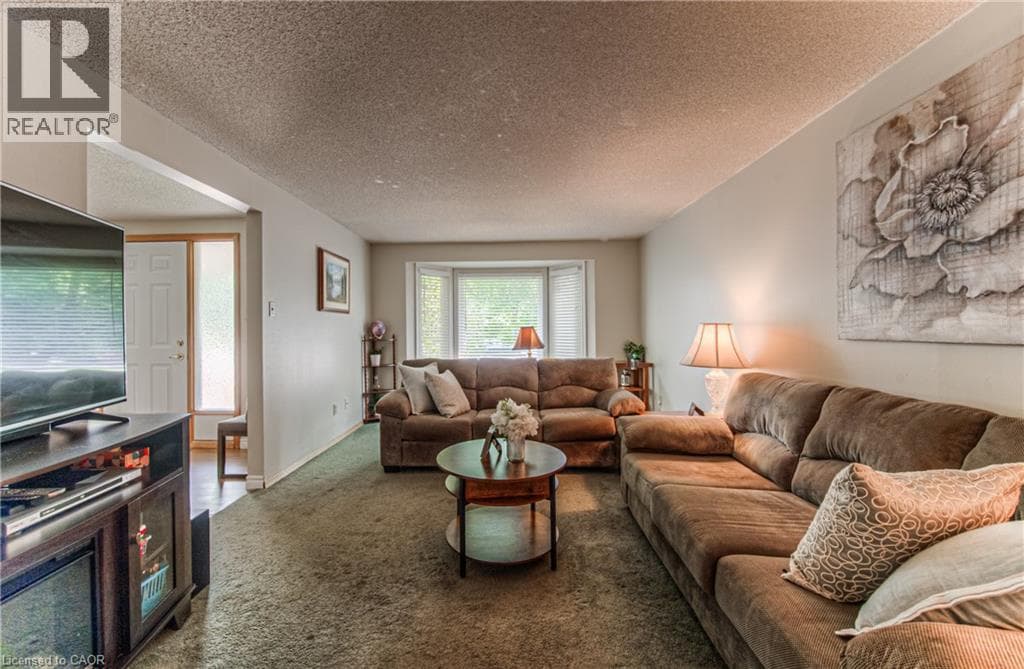 Single Family at 82 ROSENEATH Crescent, Kitchener, Ontario - Photo 3 - RE/MAX Garden City Realty