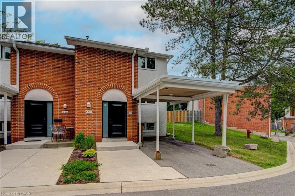 Single Family at 4- 417 KEATS Way, Waterloo, Ontario - Photo 2 - RE/MAX Garden City Realty