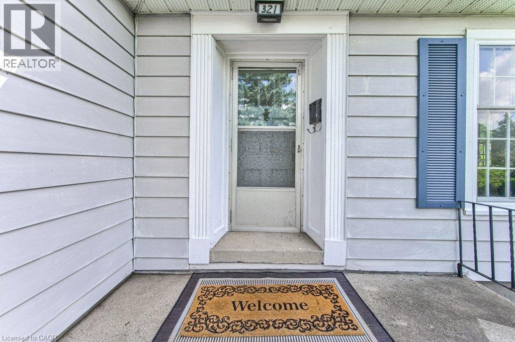 Single Family at 321 HIGHLAND Park, Cambridge, Ontario - Photo 2 - RE/MAX Garden City Realty