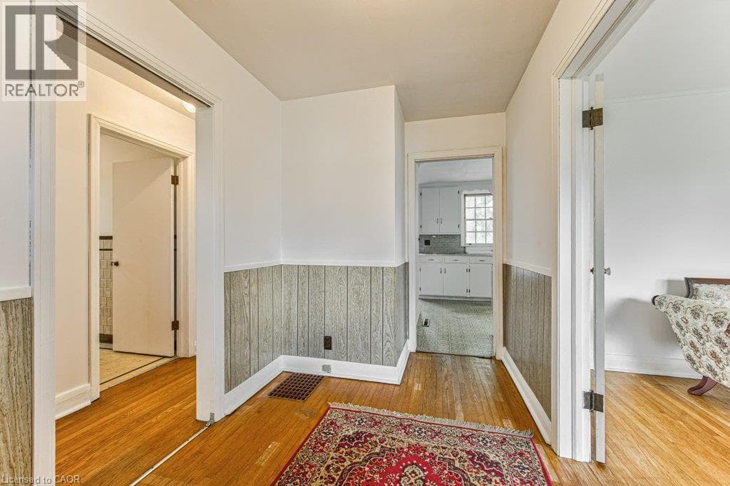 Single Family at 321 HIGHLAND Park, Cambridge, Ontario - Photo 3 - RE/MAX Garden City Realty