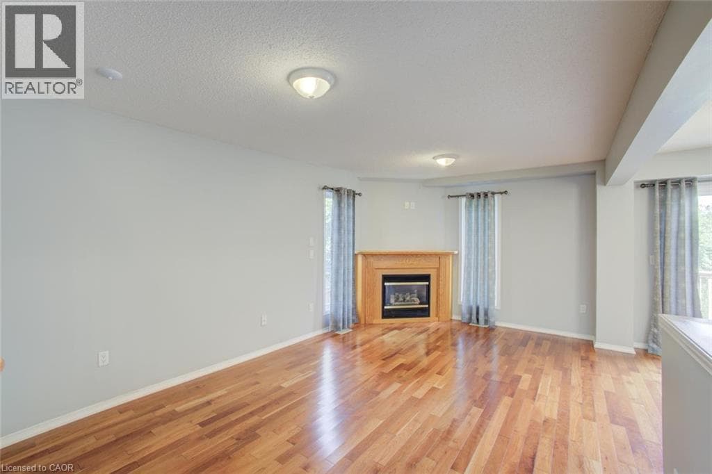 Single Family at 11 KROEGER Crescent, Cambridge, Ontario - Photo 7 - RE/MAX Garden City Realty
