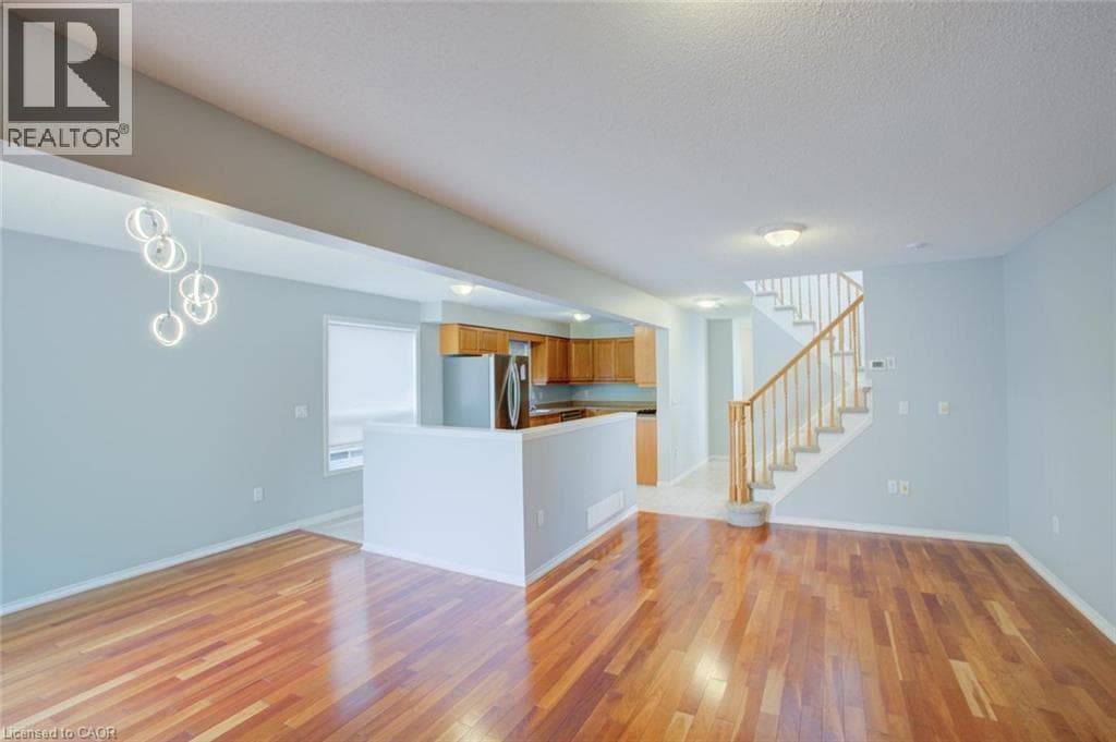 Single Family at 11 KROEGER Crescent, Cambridge, Ontario - Photo 10 - RE/MAX Garden City Realty