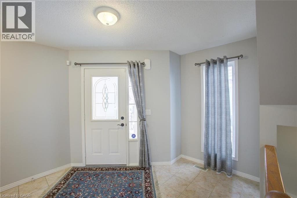 Single Family at 11 KROEGER Crescent, Cambridge, Ontario - Photo 3 - RE/MAX Garden City Realty