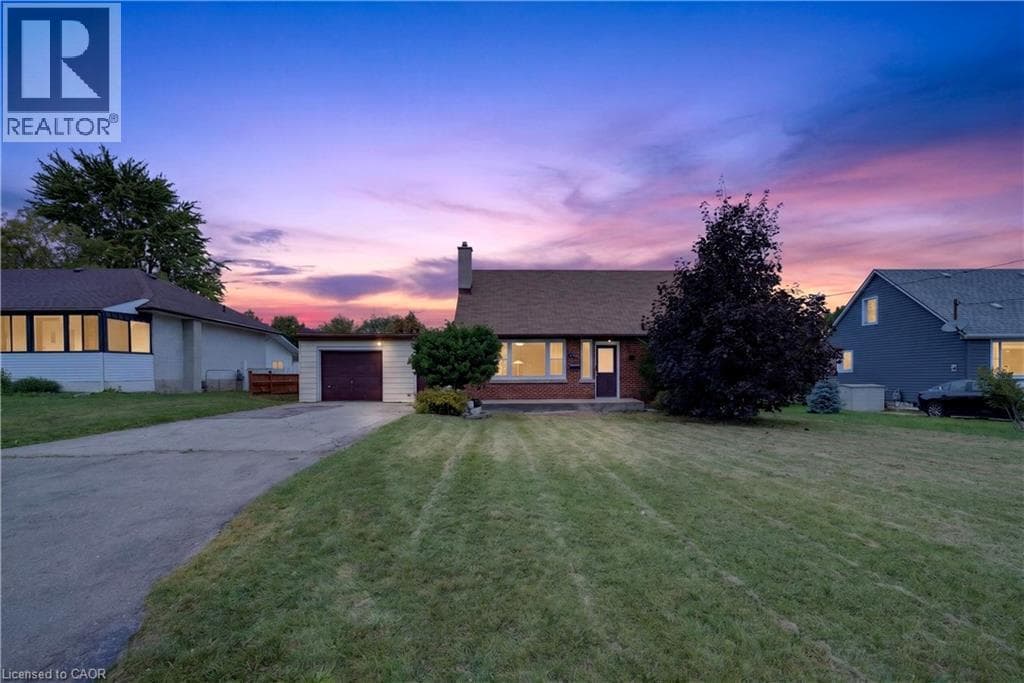 176 AVALON Place