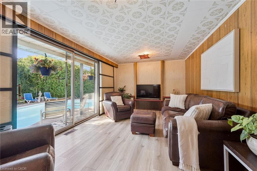 Single Family at 19 CHRISTINE Crescent, Kitchener, Ontario - Photo 8 - RE/MAX Garden City Realty