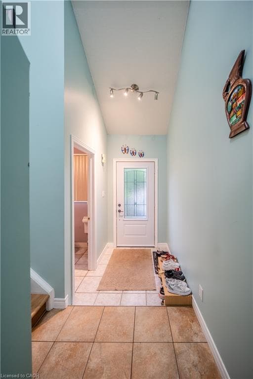 Single Family at 237 GREY FOX Drive, Kitchener, Ontario - Photo 6 - RE/MAX Garden City Realty