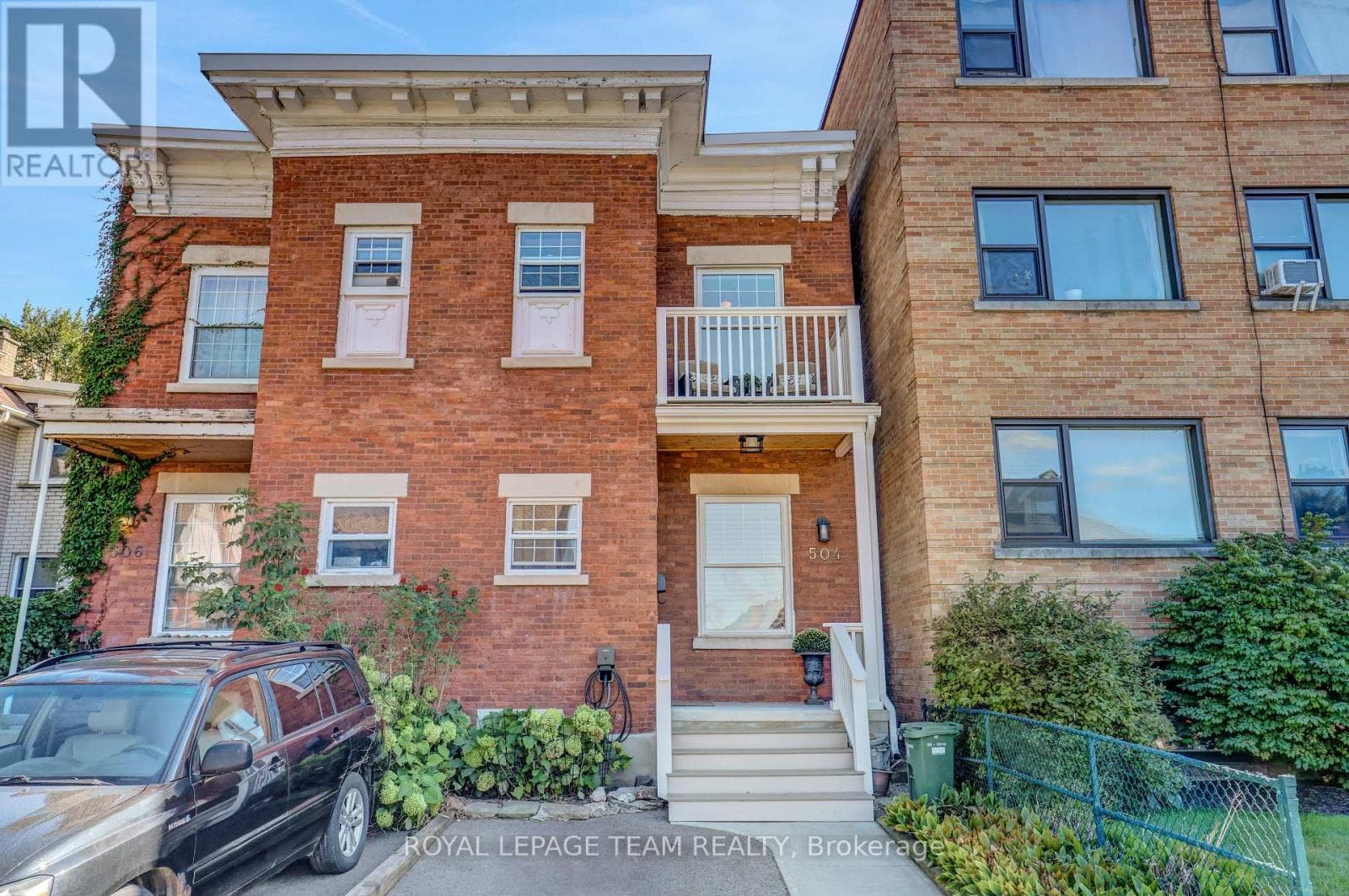 504 Clarence Street