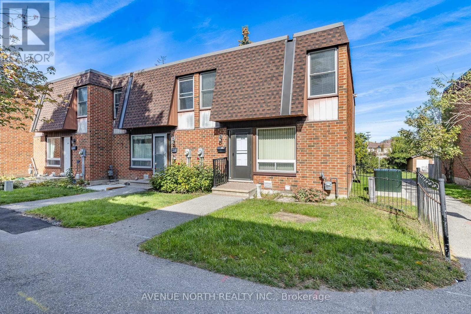 239- 2270 Cotters Crescent