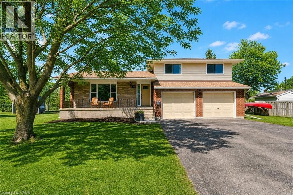 21 LENA Crescent
