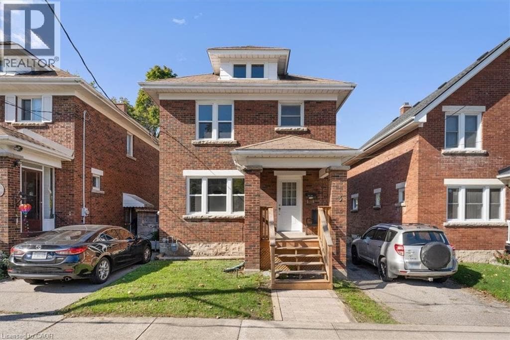 Main- 3 CARLETON Street