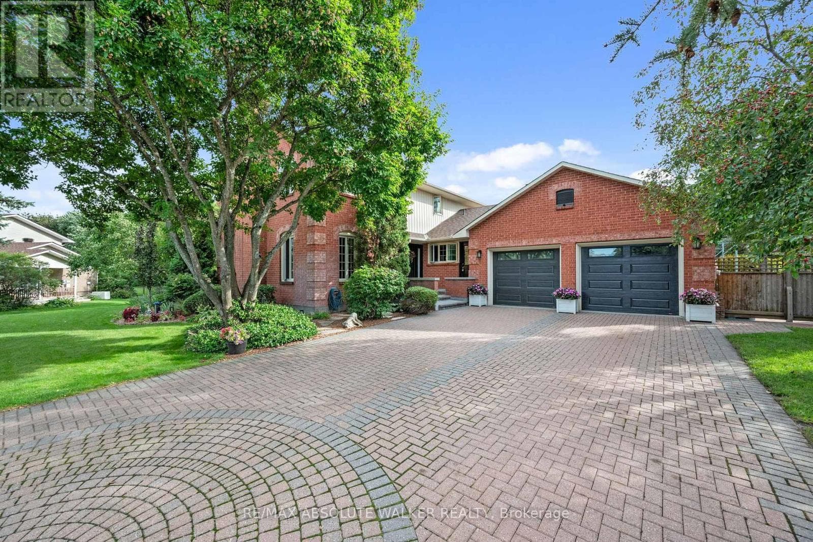 Single Family at 7040 Shadow Ridge Drive, Ottawa, Ontario - Photo 1 - RE/MAX Garden City Realty