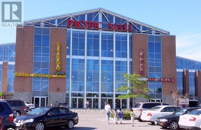 E2- 4300 Steeles Avenue