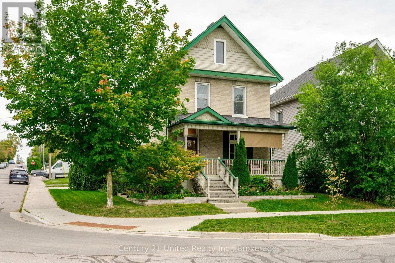 598 Downie Street