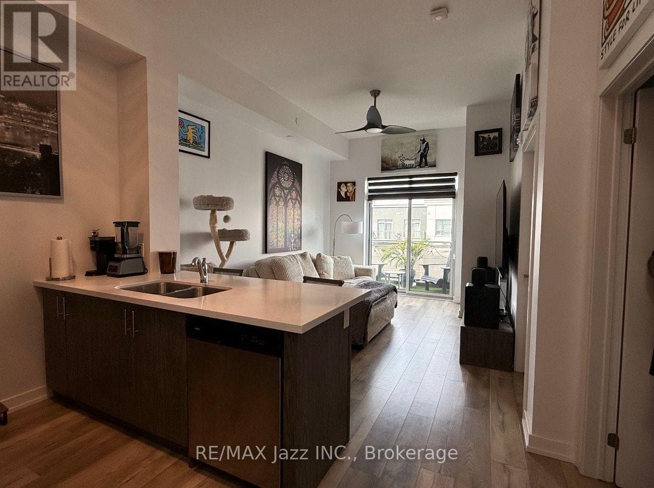 625- 5055 Greenlane Road