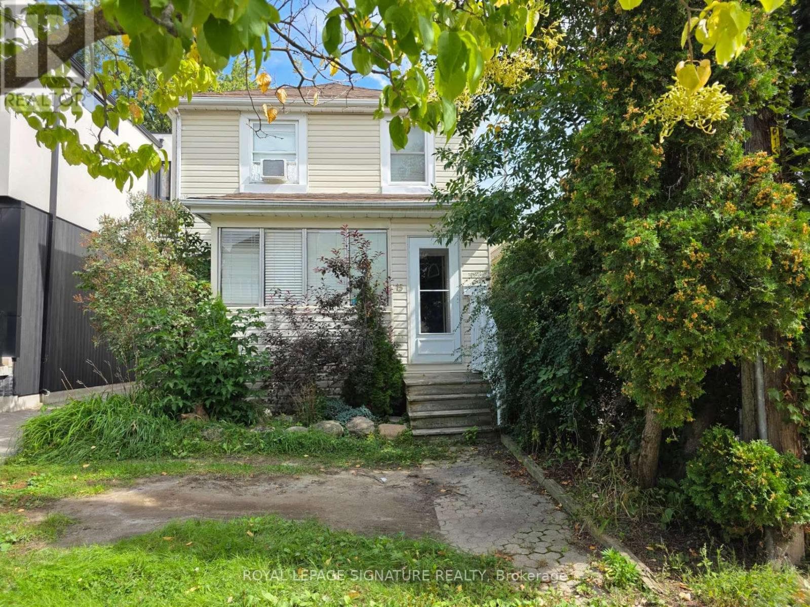 15 Twenty-Ninth Street