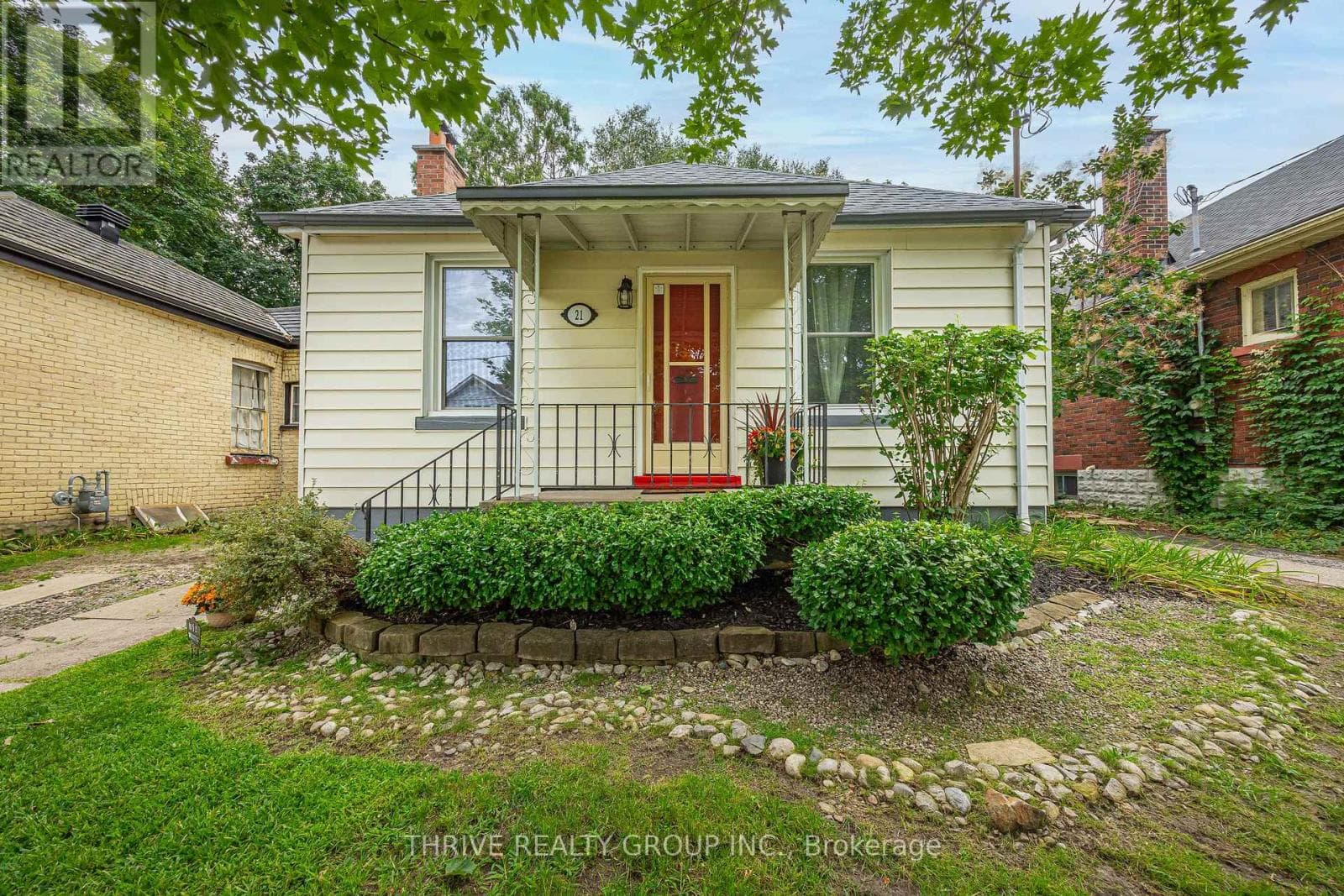 21 Wolseley Avenue