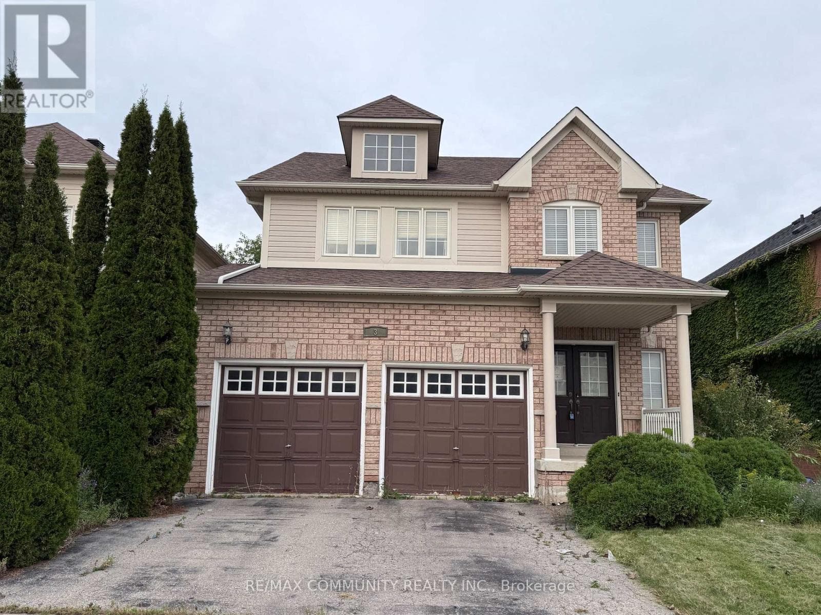 3 Baycliffe Drive
