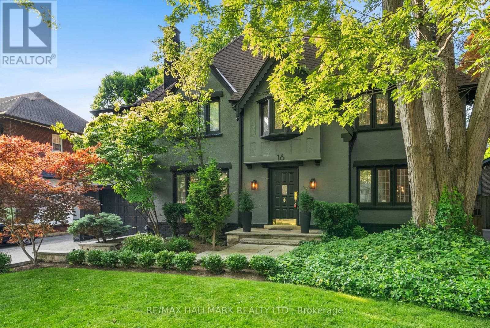 16 Elderwood Drive