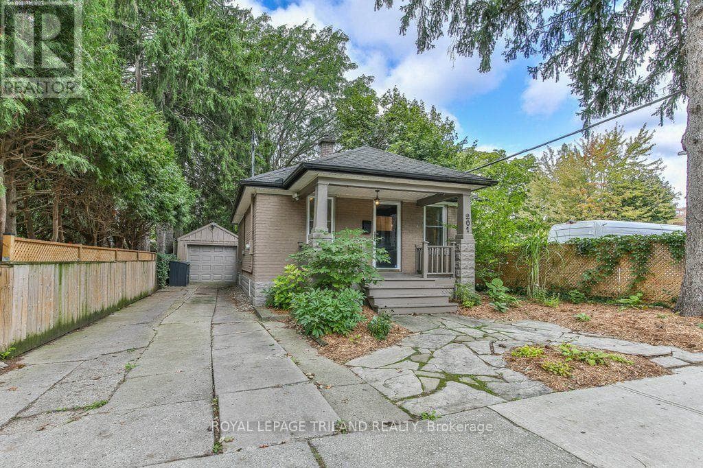 201 LANGLEY Street