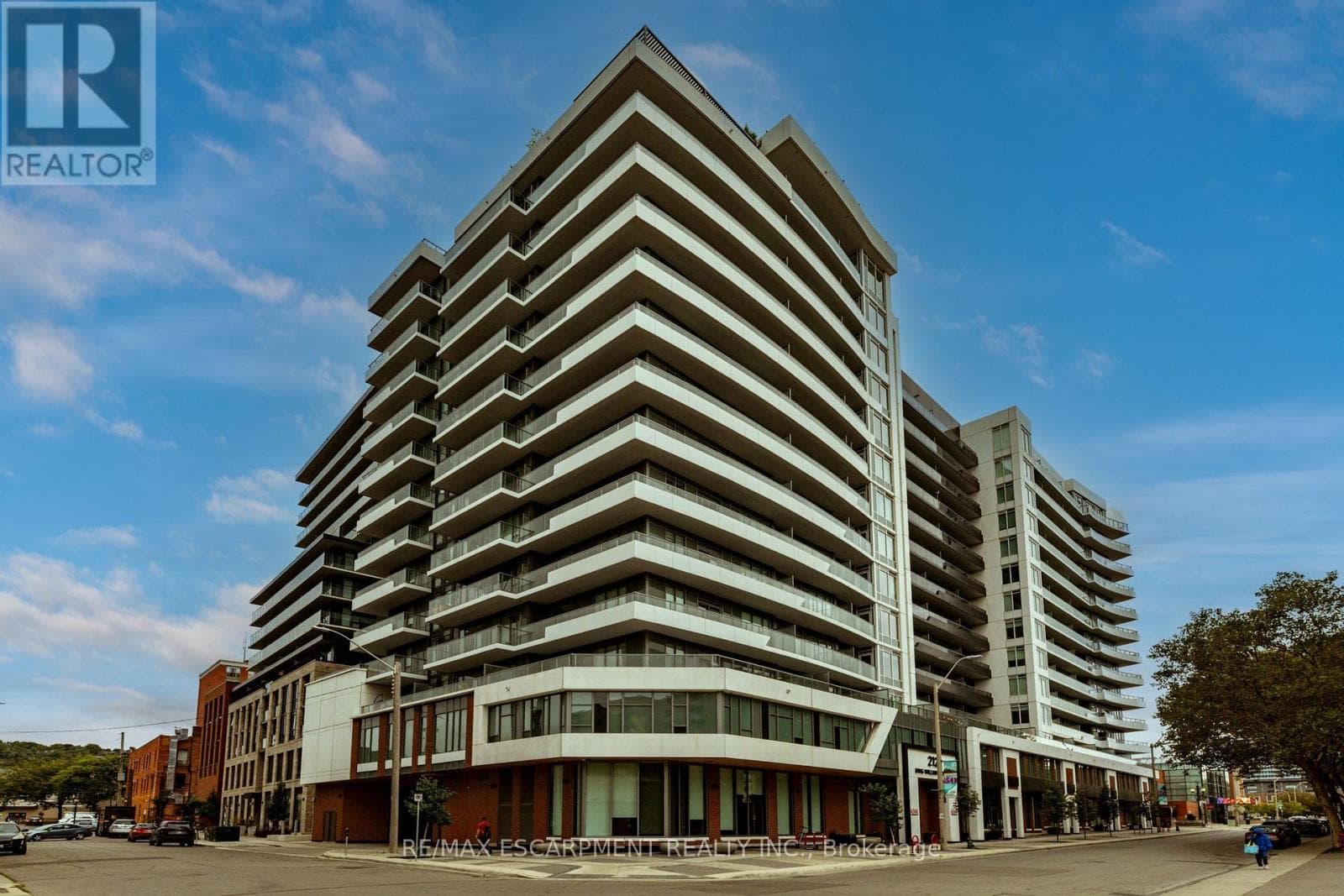 812- 212 King William Street