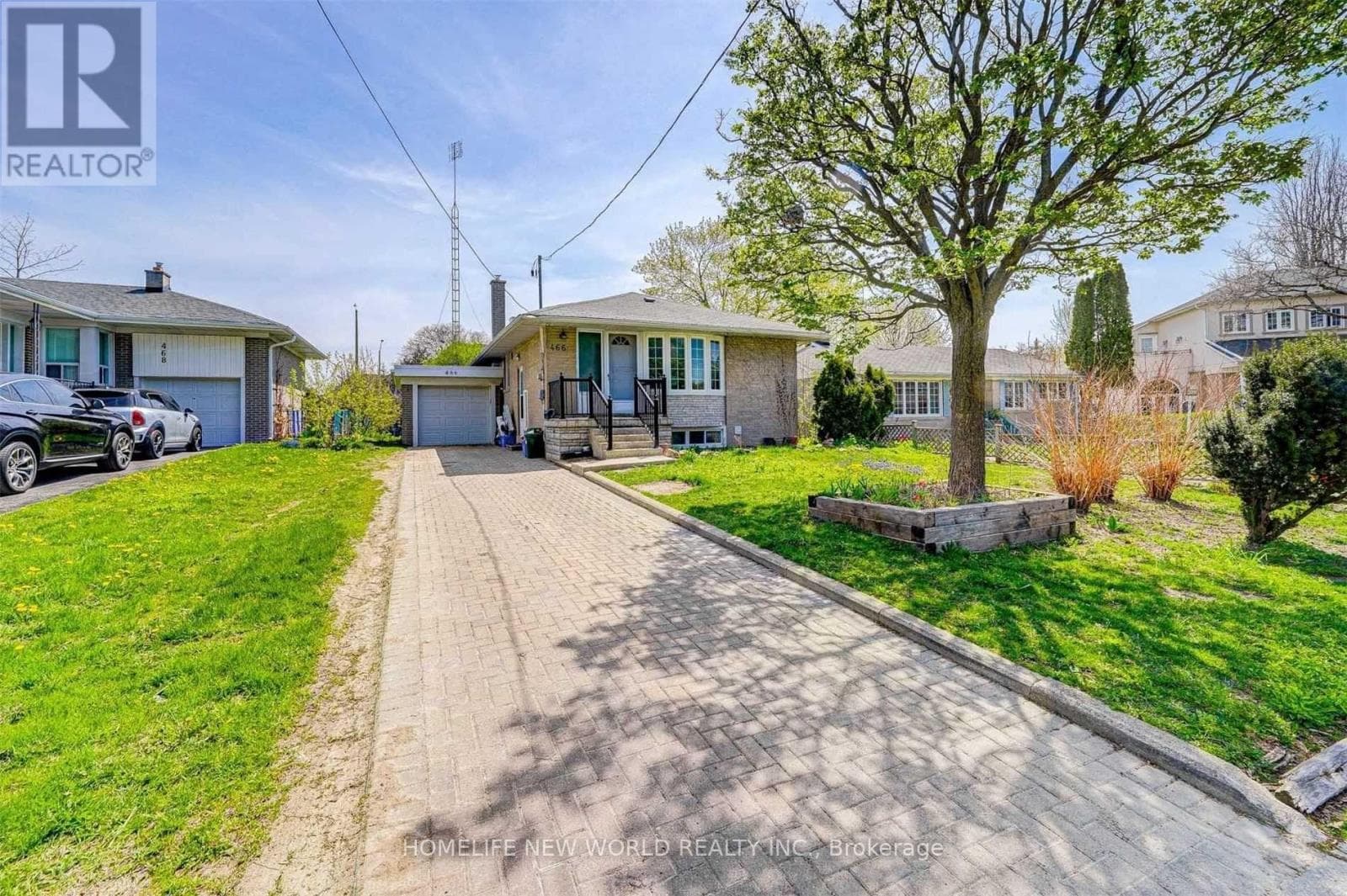 466 Paliser Crescent