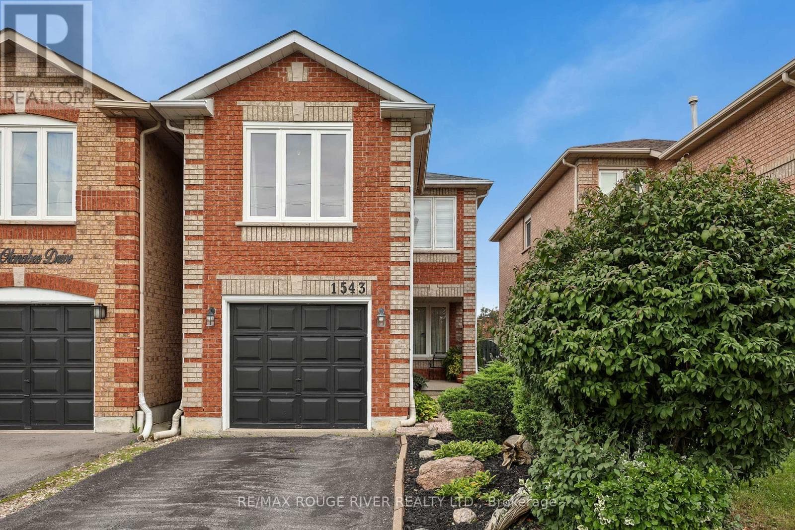 1543 Otonabee Drive