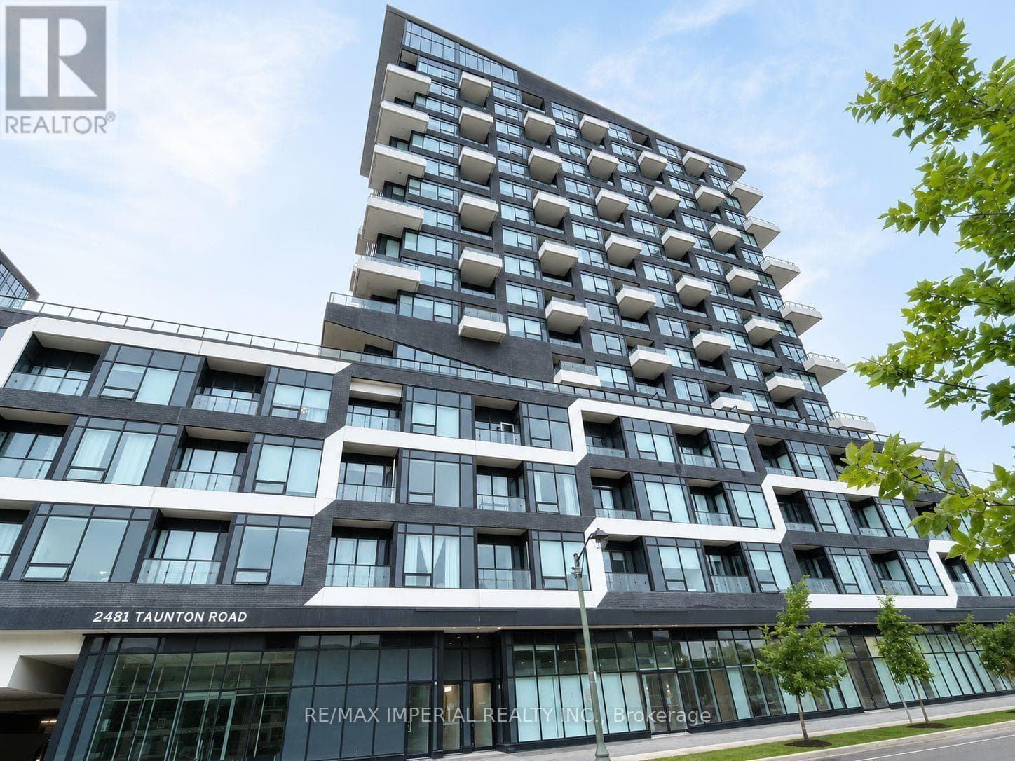 1303- 2481 Taunton Road