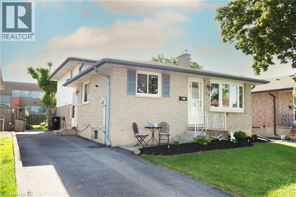 59 BAKERSFIELD Drive
