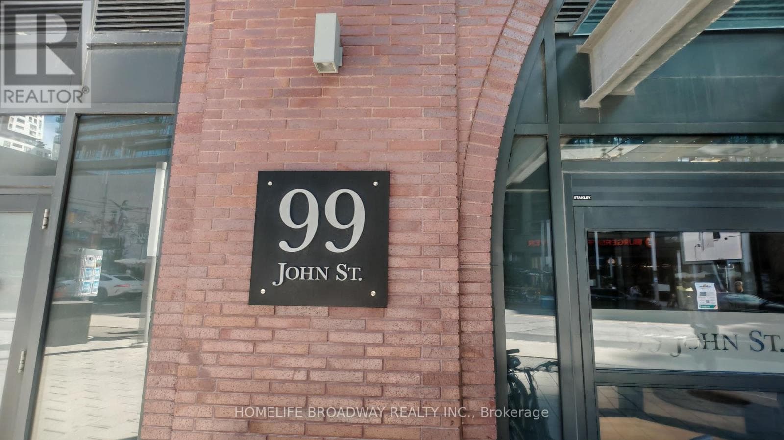 1506- 99 John Street